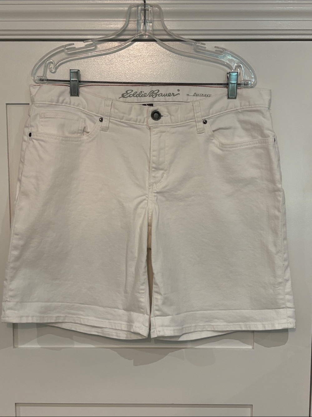 Eddie Bauer White Cotton Flat-Front boyfriend Shorts